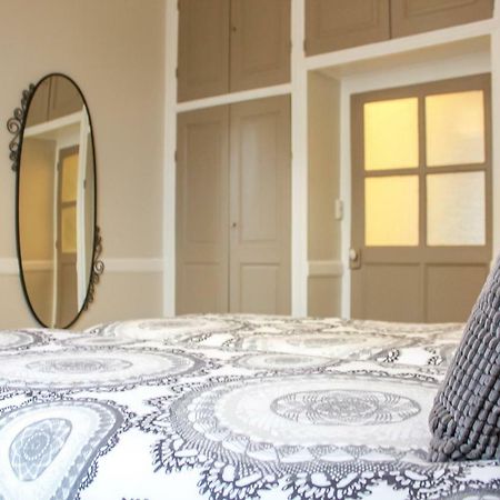 Appartement Passe Partout Lucenay-l'Eveque Eksteriør bilde