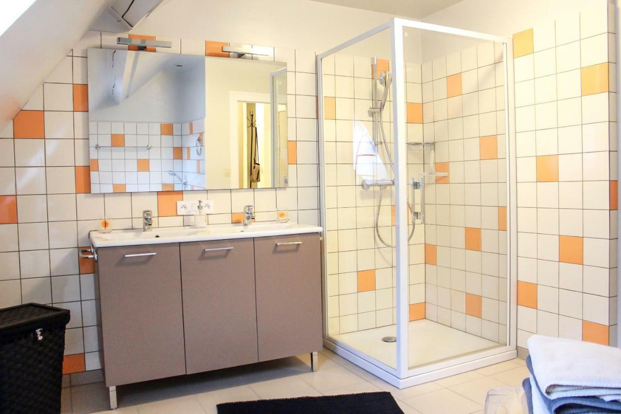 Appartement Passe Partout Lucenay-l'Eveque Eksteriør bilde